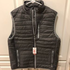 Vineyard Vines Mountain Weekend Vest